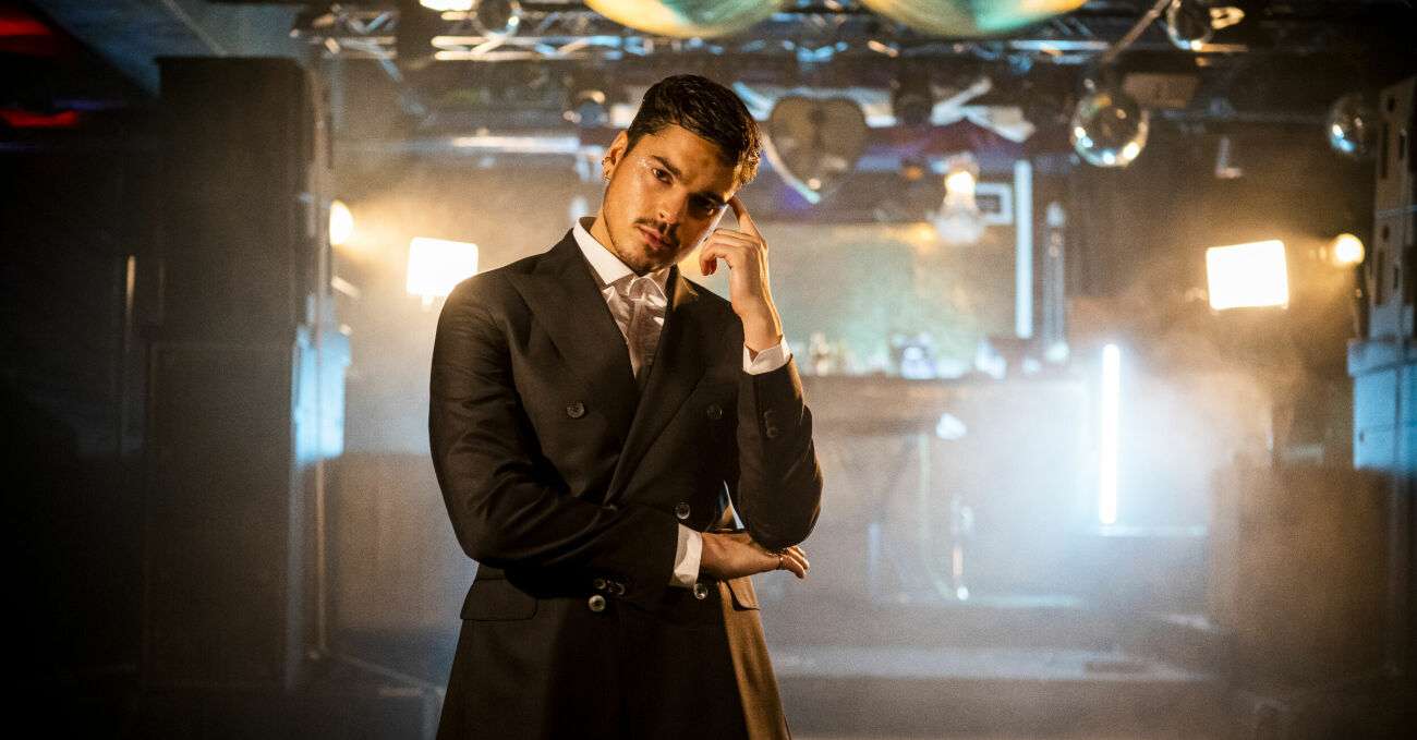 Hur Lång Är Oscar Zia