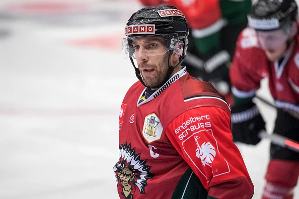 Joel Lundqvist Förmögenhet