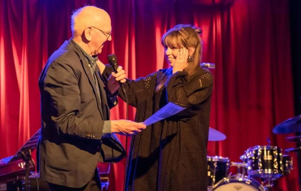 Amanda Ginsburg Föräldrar